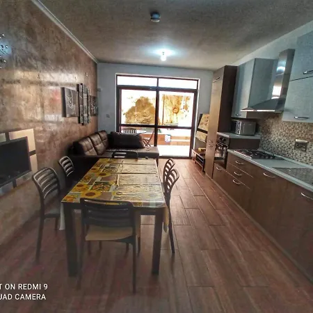 Town House With Private Pool In Village Centre Apartment