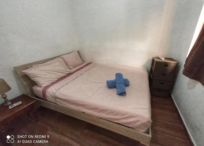 Town House With Private Pool In Village Centre Lägenhet Kalkara